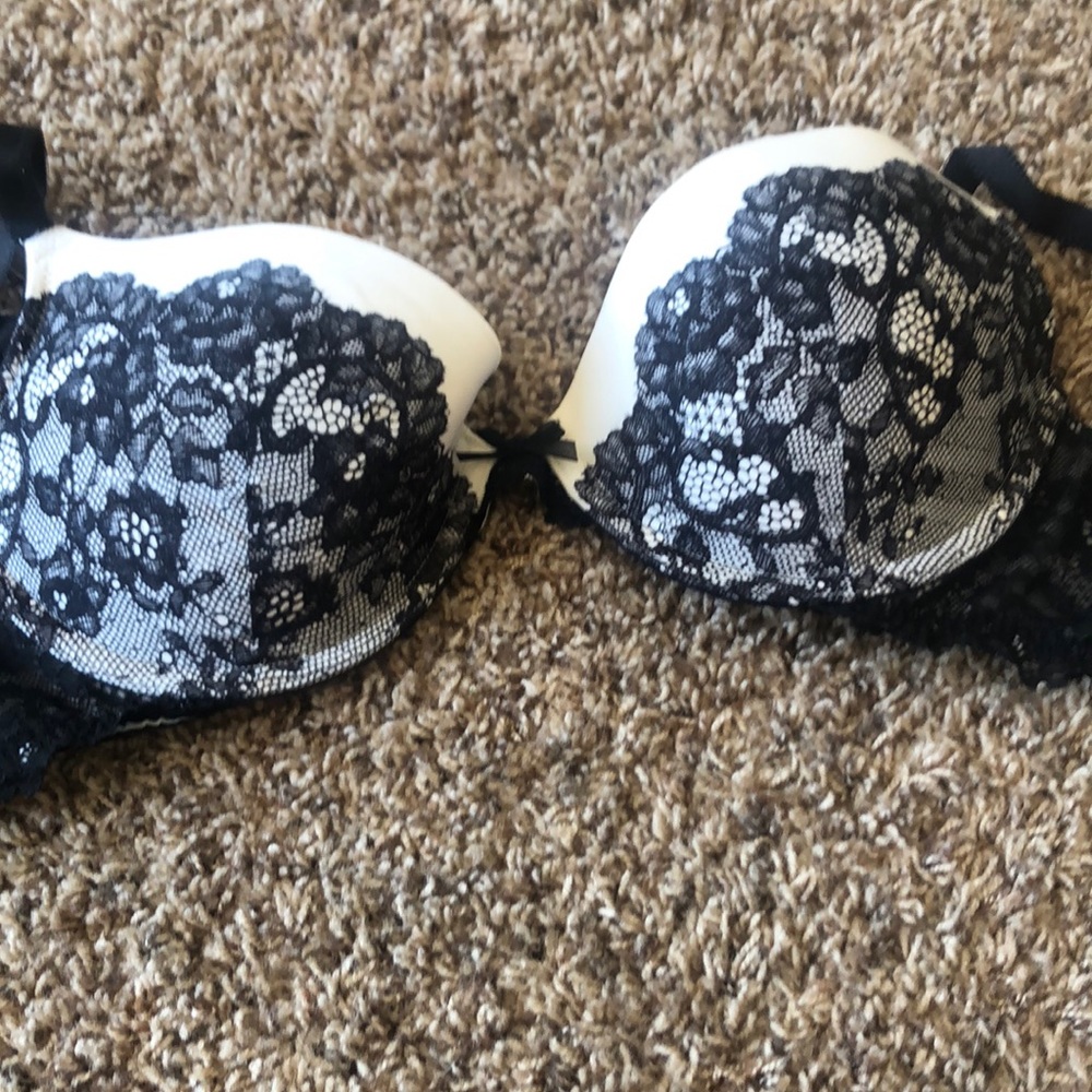 Victoria secret push up bra